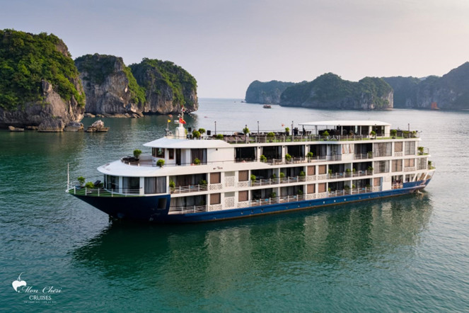 Mon Chéri Cruises0